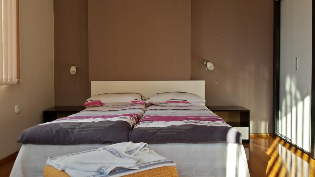 Kyurkchievi Guest House Sapareva Banya Extérieur photo
