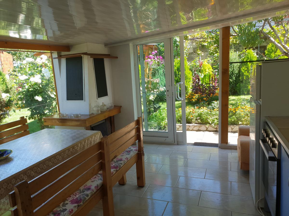 Kyurkchievi Guest House Sapareva Banya Extérieur photo